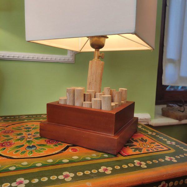 LAMPADA DA TAVOLO CON RAMI DEL CAFFE'
