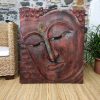 Pannello rosso con viso del Buddha fatto a mano
