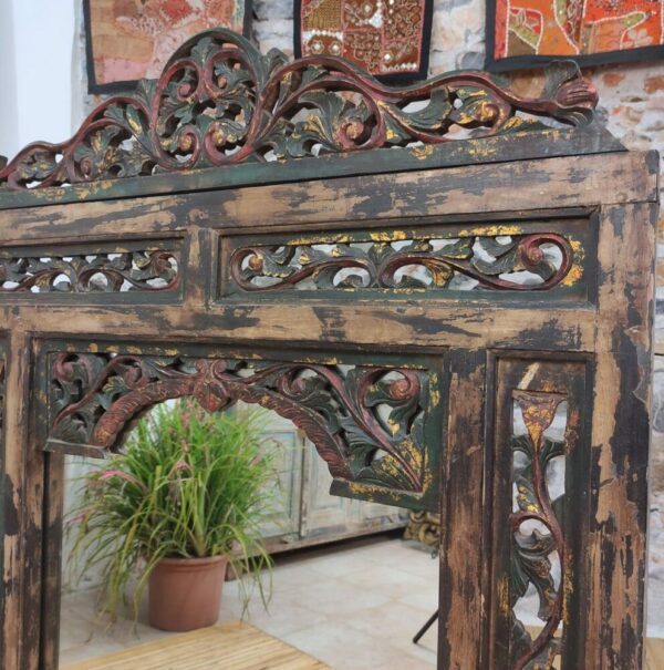 specchio finestra intagliato decorazione oro verde rosso
