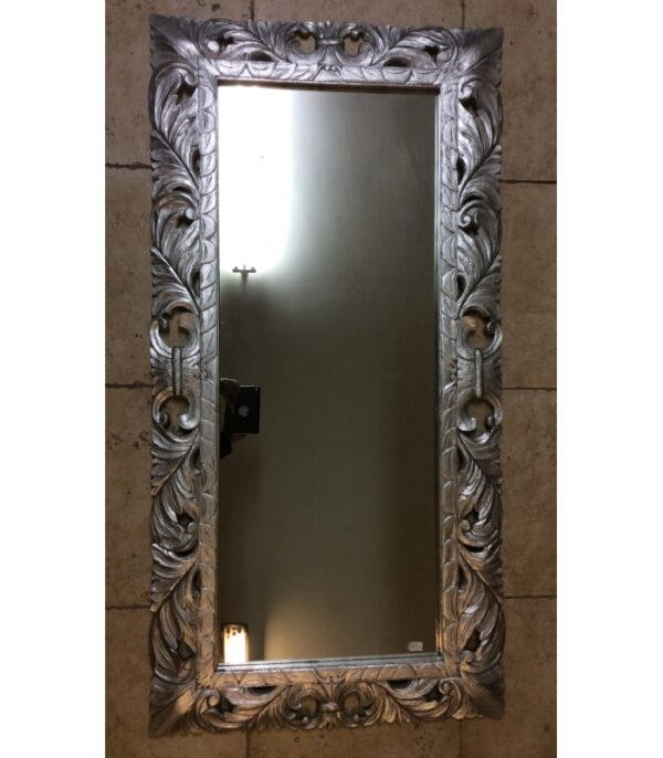 SPECCHIO FIGURA INTERA CORNICE LEGNO