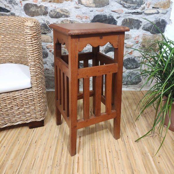trespolo sgabello coloniale in legno