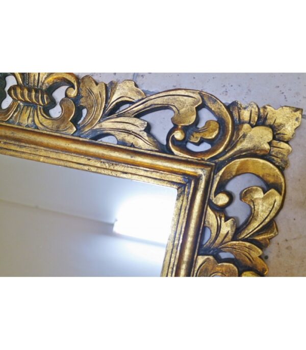 SPECCHIO IN LEGNO COLOR ORO