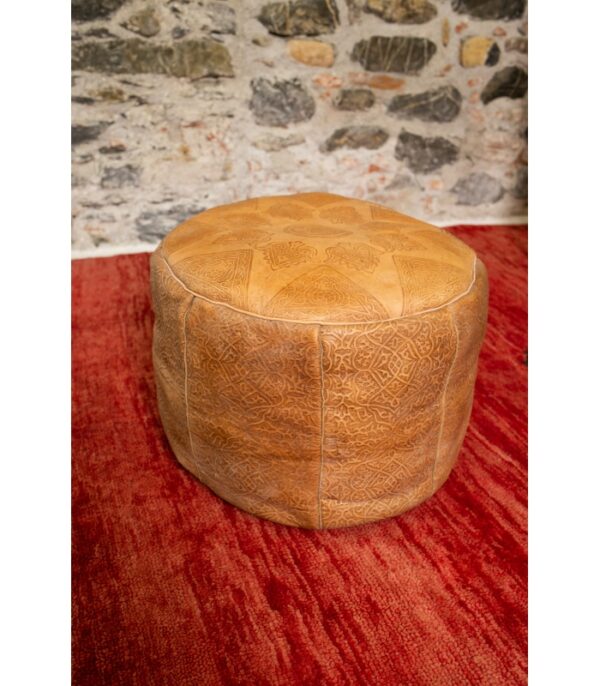 POUF IN CUOIO