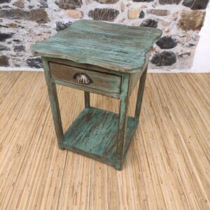 tavolino comodino color verde con cassetto