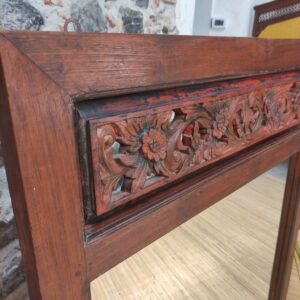 decorazione intagliata di grande specchio indonesiano