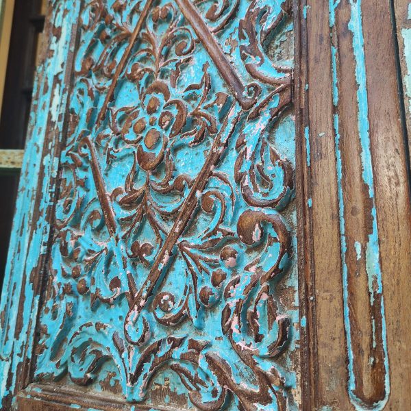 pannello decorativo da finestra indiana azzurra