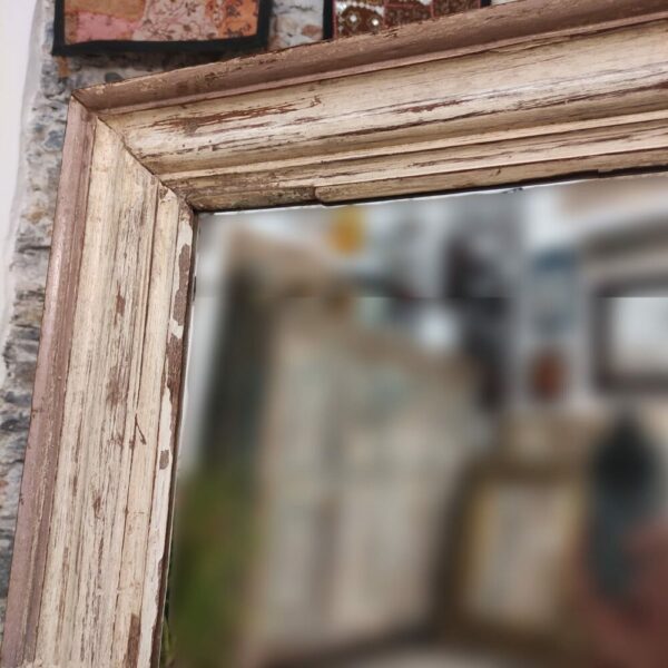 angolo superiore cornice specchio indiano shabby