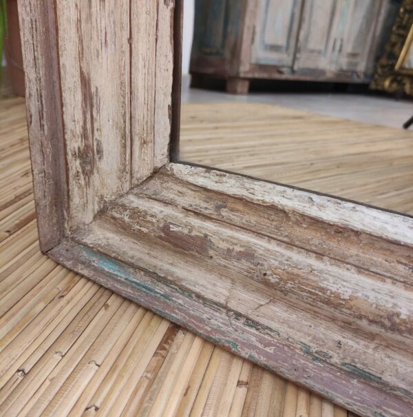angolo inferiore azzurro specchio indiano shabby