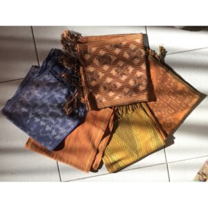 TESSUTI IKAT INDONESIANI ORIGINALI