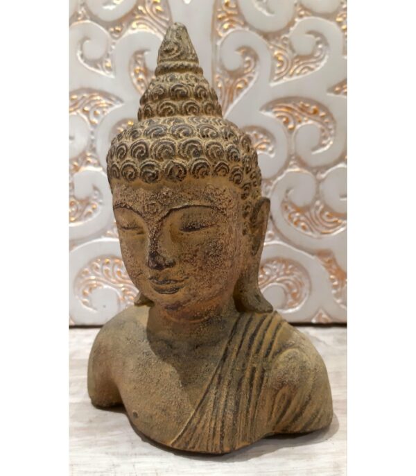 BUDDHA IN PIETRA