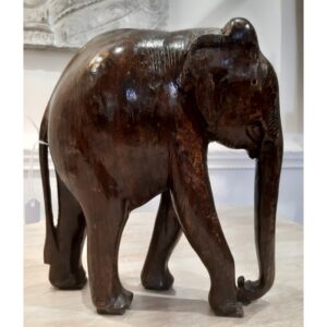 ELEFANTE IN LEGNO