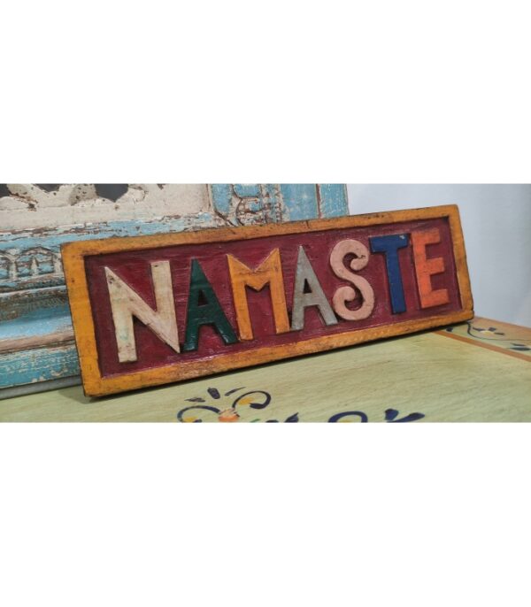 DECORZIONE NAMASTE