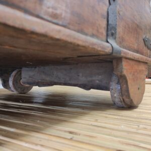ANTICO BAULE INDONESIANO