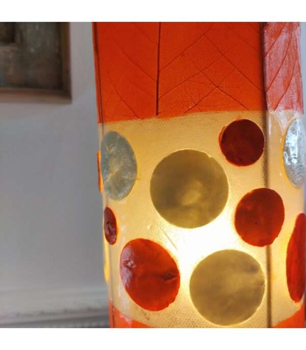 LAMPADA BOLLE E FOGLIE