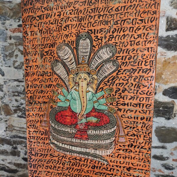 Pannello etnico decorativo indiano con Ganesh e divinità dipinto a mano