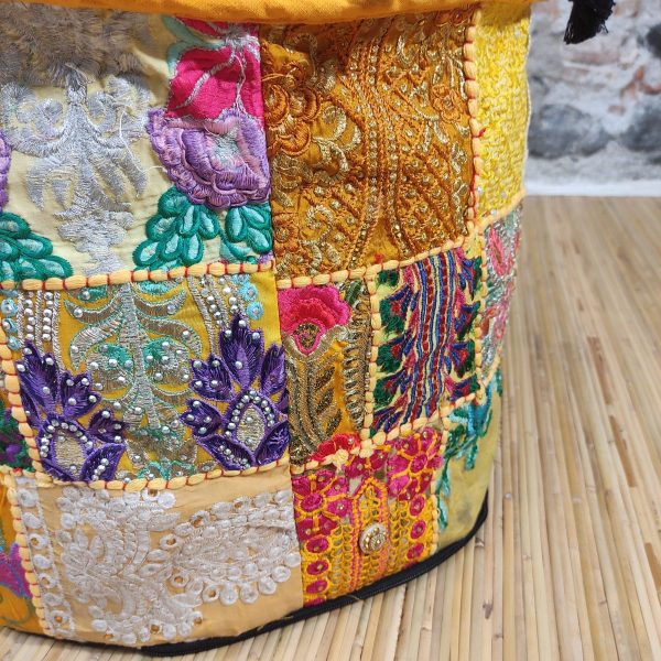 pouf indiano ricamato patchwork giallo
