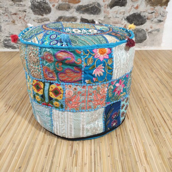 pouf indiano ricamato patchwork azzurro