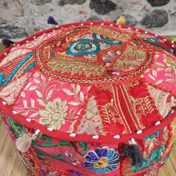 pouf indiano ricamato patchwork rosso