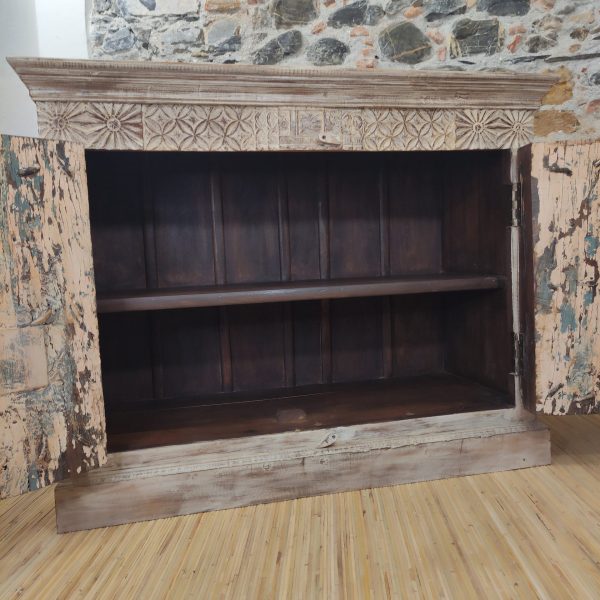 credenza ripiano interno legno