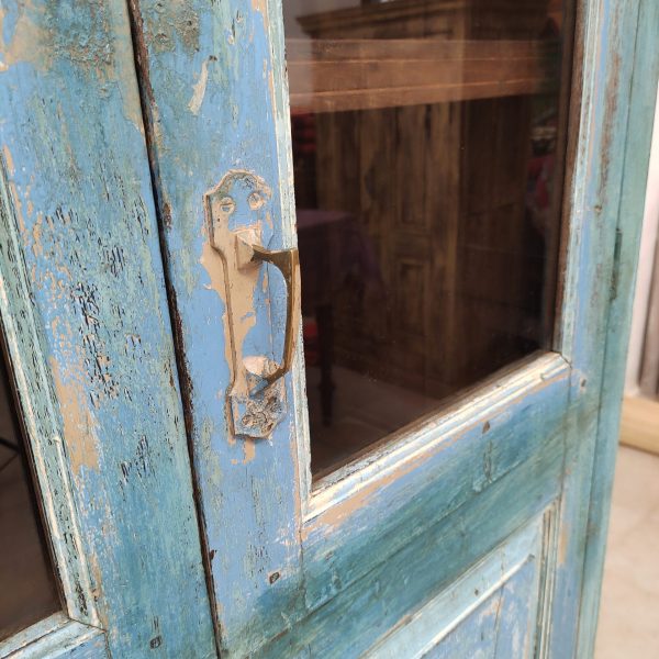 credenza indiana a vetri maniglia