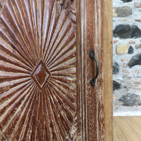 MOBILETTO INDIANO PORTA SCOLPITA
