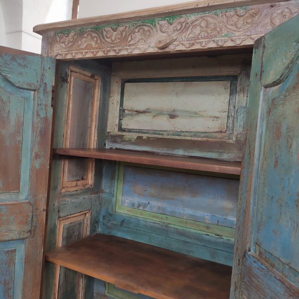 mobile indiano shabby interno