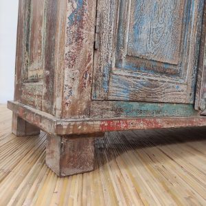 mobile indiano shabby dettaglio piede