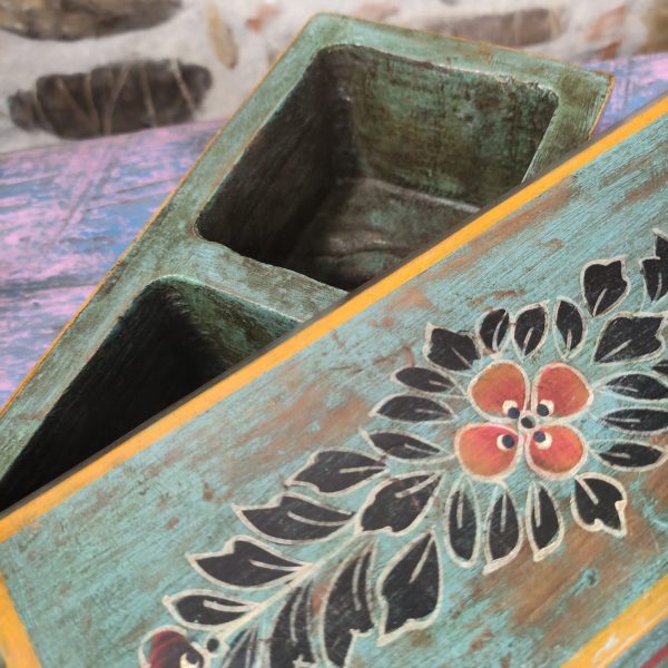 portagioie turchese indiano fiori dettaglio della decorazione