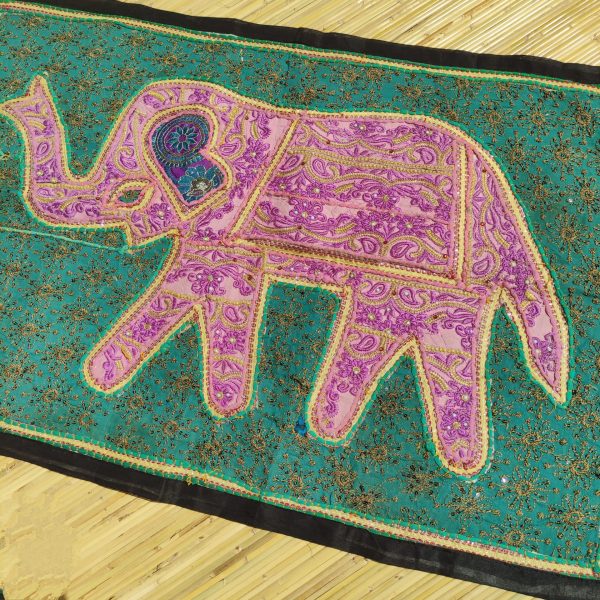 arazzo indiano elefante rosa ricamato