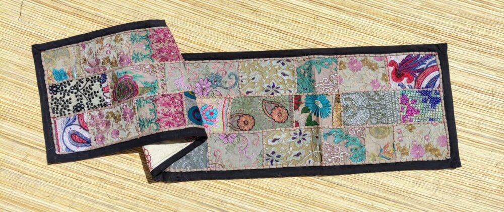 arazzo indiano runner lavorazione patchwork ricamato lunghezza 150 cm