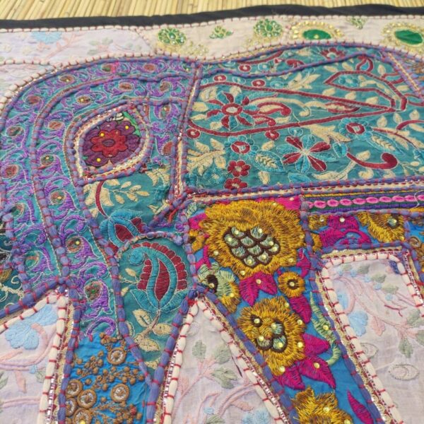 ARAZZO ELEFANTE PATCHWORK - immagine 3