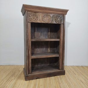 Libreria in legno piccola etnica indiana scolpita