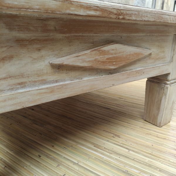 tavolino da salotto bianco decorazione