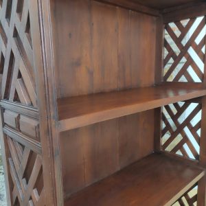 LIBRERIA ETNICA THAILANDESE RIPIANO