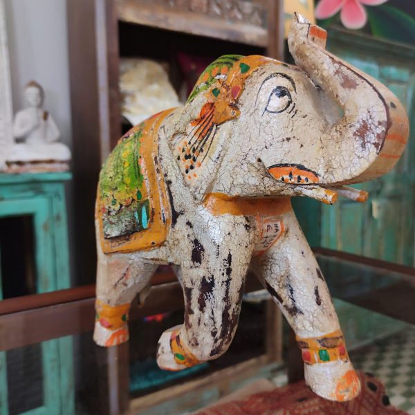 Statua elefante in legno dipinta a mano