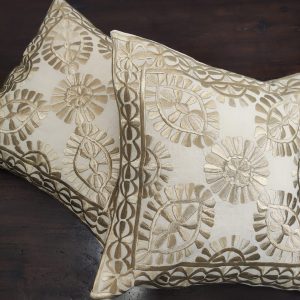 copricuscini marocchini ricamo oro antico