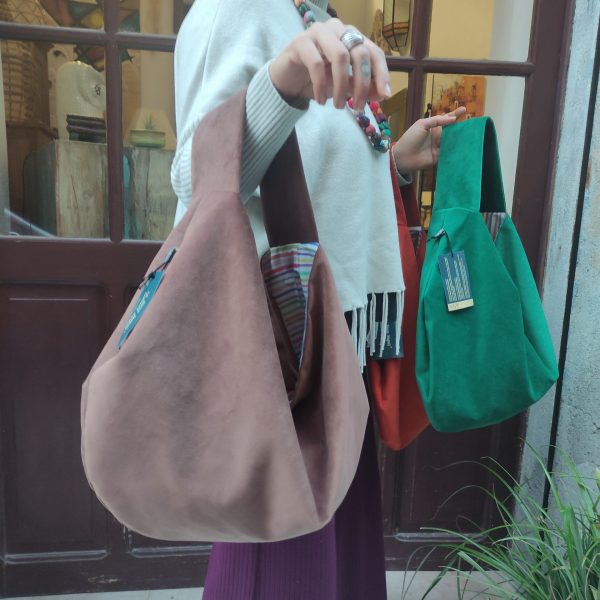 BORSA A SPALLA IN VELLUTO - immagine 3