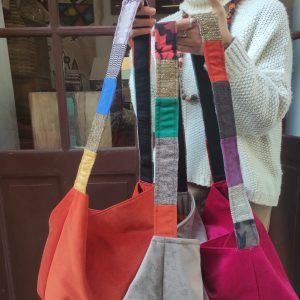 BORSA A TRACOLLA IN VELLUTO