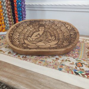 intaglio raffigurante il buddha in un fiore di loto intagliato in un vassoio di legno svuota tasche