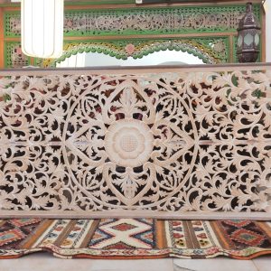 Pannello decorativo indonesiano testiera da letto legno sbiancato