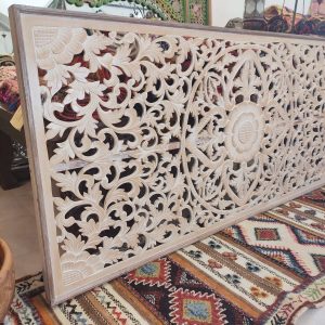 Pannello decorativo indonesiano da parete legno sbiancato