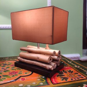 LAMPADA DA TAVOLO PICCOLA CON RAMI DELL'ALBERO DEL CAFFE'