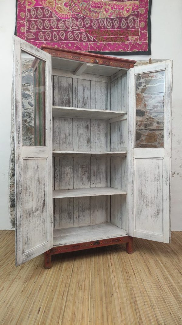 Dispensa vetrina indiana. Interno bianco con tre ripiani