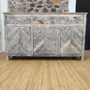 credenza stile marino con tre cassetti