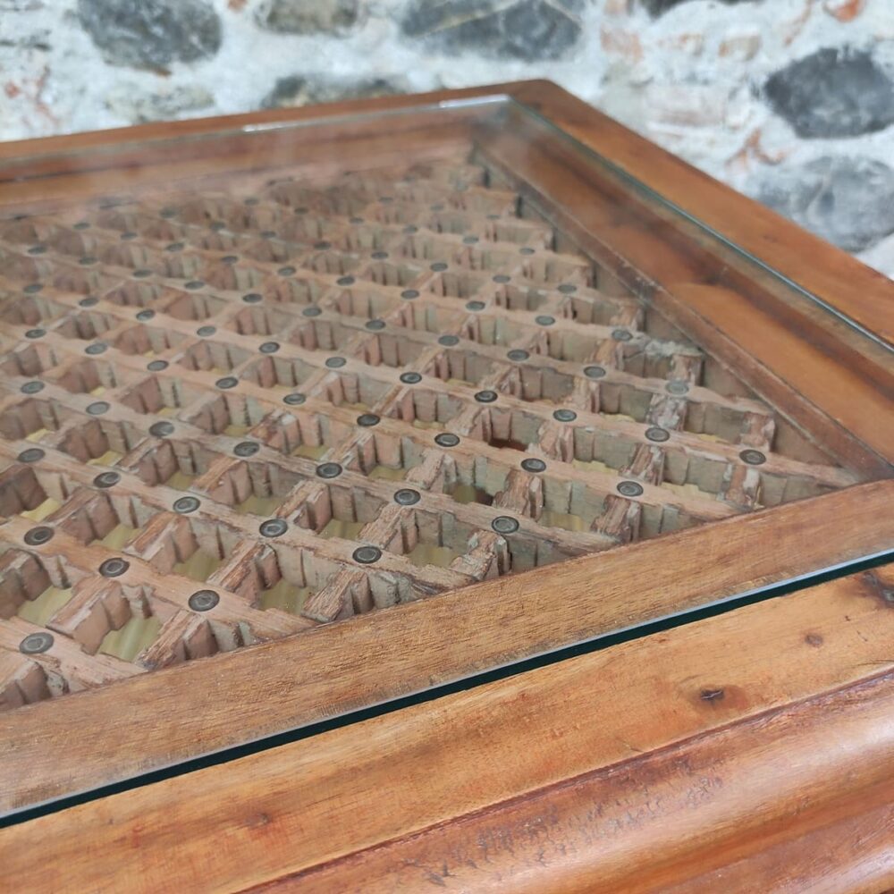 venature del legno del tavolino indiano da caffe