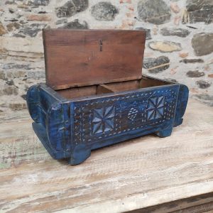 decorazione intagliata di contenitore indiano portagioie blu in legno a due scomparti