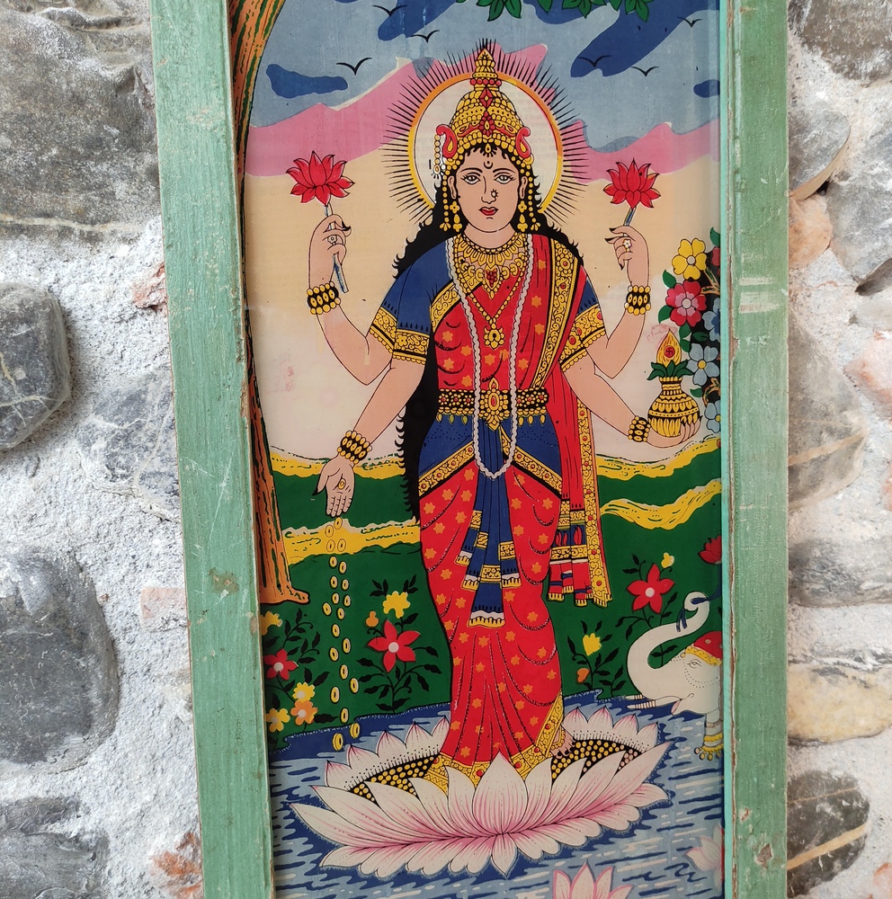 raffigurazione della dea indiana lakshmi stampa vintage su vetro