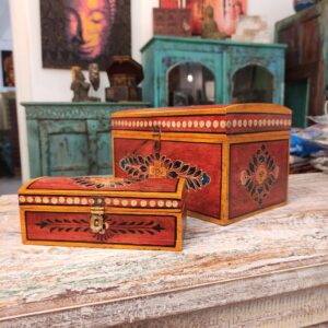 bauletto in legno a fiori rosso indiano