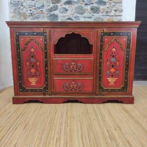mobile credenza rossa a fiori