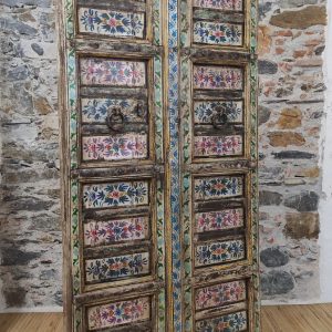 ANTICA PORTA INDIANA DIPINTA A FIORI